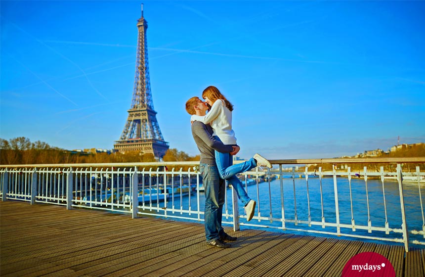 Paar Paris Eiffelturm