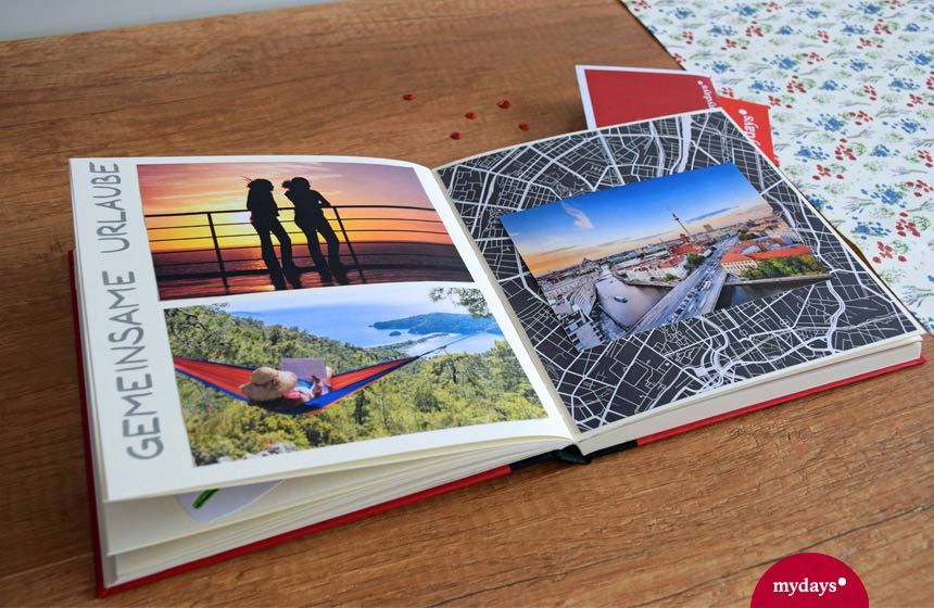Erinnerungsbuch mit Urlaubsfotos